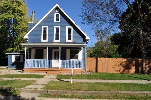 424 Chambers St, Ottawa, IL 61350