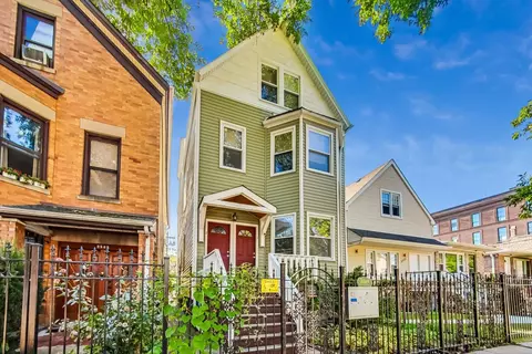 3569 W Cortland St, Chicago, IL 60647