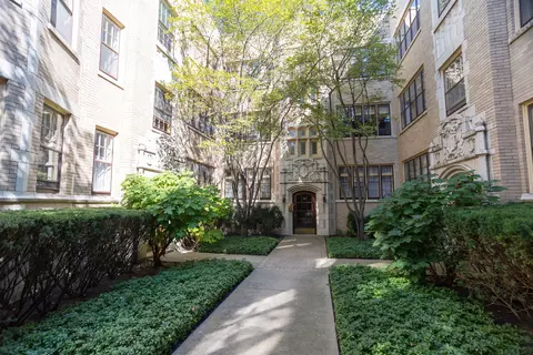 815 Judson Ave #3W, Evanston, IL 60202