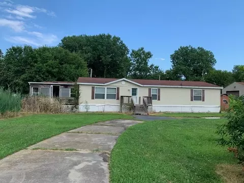441 Crotty Ln, Seneca, IL 61360 photo 3
