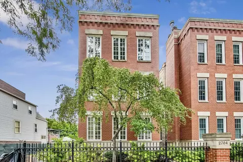 2704 N Greenview Ave #2, Chicago, IL 60614