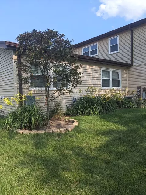 19520 116th Ave #A, Mokena, IL 60448