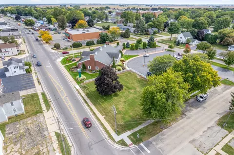 122 W Church St, Sandwich, IL 60548