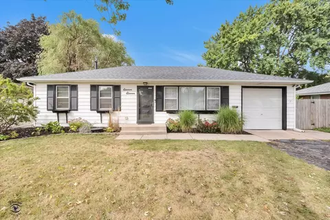 1111 Alann Dr, Joliet, IL 60435