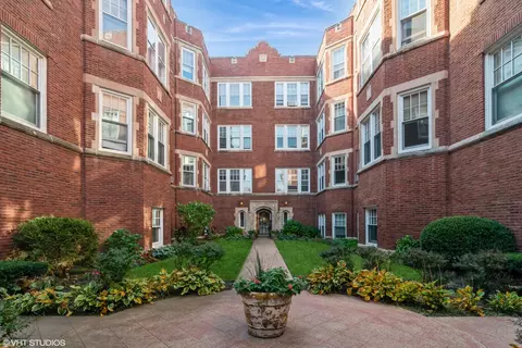 736 Hinman Ave #3W, Evanston, IL 60202