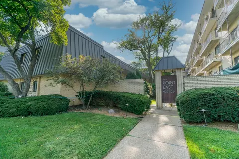 6229 N Niagara Ave #111, Chicago, IL 60631