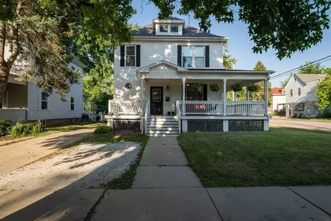 1101 Fell Ave, Bloomington, IL 61701