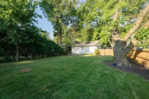 1101 Fell Ave, Bloomington, IL 61701 photo 26