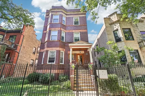 2642 N Troy St #3, Chicago, IL 60647