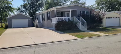 5003 Colonial Dr #176, Monee, IL 60449