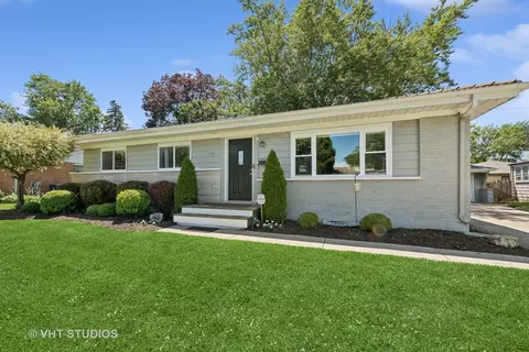 1100 Clark Ln, Des Plaines, IL 60016