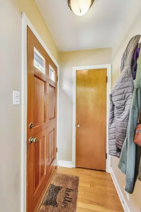 Entry Way - 448 Beloit Ave, Forest Park, IL 60130 photo 1 of 3