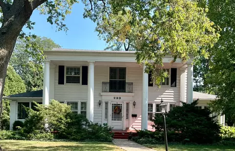 299 Longcommon Rd, Riverside, IL 60546 photo 2