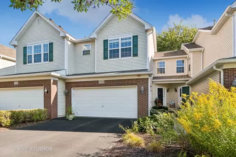 308 Ridge Rd, North Aurora, IL 60542