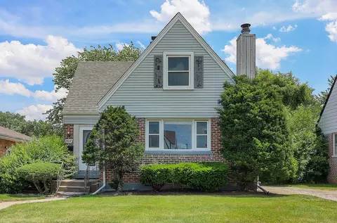 1511 Heidorn Ave, Westchester, IL 60154