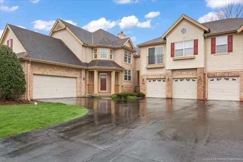 61 Spyglass Cir, Palos Heights, IL 60463