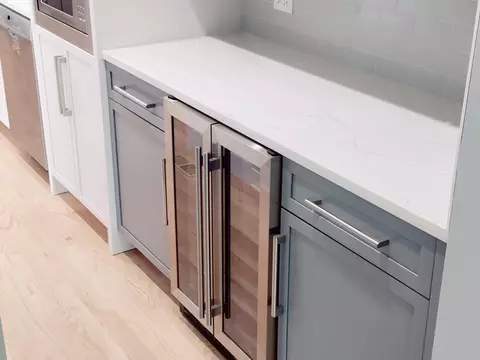 Kitchen - 2110 Darrow Ave, Evanston, IL 60201 photo 8 of 10
