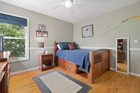 1650 Nicholson Dr, Hoffman Estates, IL 60192 photo 28