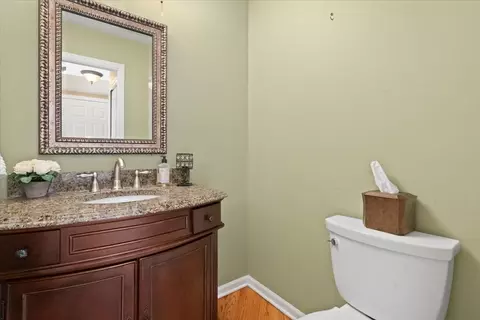 1650 Nicholson Dr, Hoffman Estates, IL 60192 photo 7