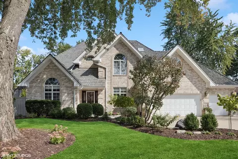 917 Allmen Ave, Hinsdale, IL 60521