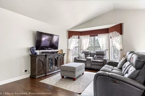 Other - 655 Serendipity Dr, Aurora, IL 60504 photo 4 of 7