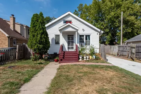1712 Dodge Ave, Waukegan, IL 60085
