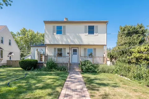9138 National Ave, Morton Grove, IL 60053