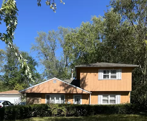 268 Blackhawk Dr, Park Forest, IL 60466