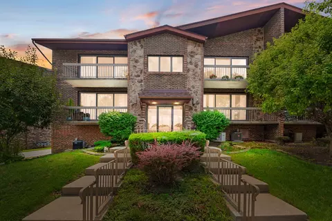 4141 W 93rd Pl #1W, Oak Lawn, IL 60453