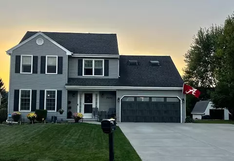 700 Westfield Crse, Geneva, IL 60134