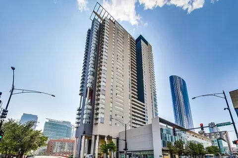 737 W Washington Blvd #2710, Chicago, IL 60661