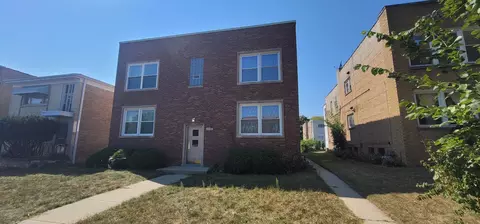9014 Bronx Ave #2N, Skokie, IL 60077