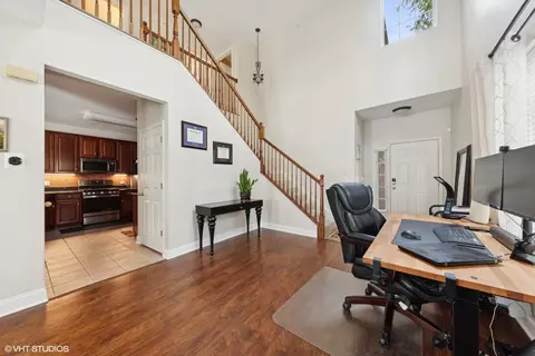 Entry Way - 1807 Maureen Dr, Hoffman Estates, IL 60192 photo 1 of 2