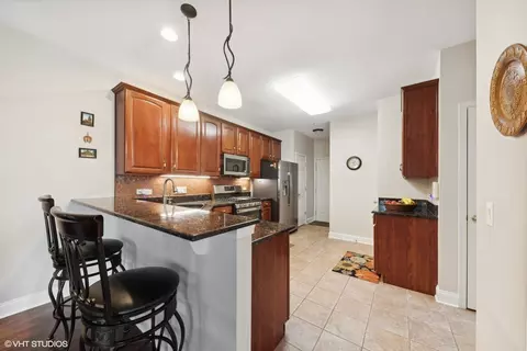 Kitchen - 1807 Maureen Dr, Hoffman Estates, IL 60192 photo 1 of 2