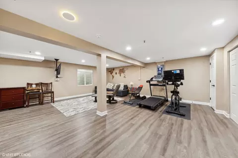 Other - 1807 Maureen Dr, Hoffman Estates, IL 60192 photo 1 of 3