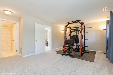 Bedroom - 511 Silbury Ct, Mchenry, IL 60050 photo 4 of 4