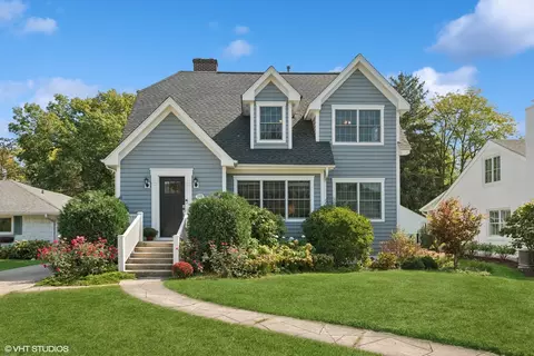1005 N Scott St, Wheaton, IL 60187