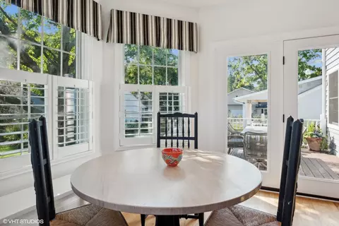 Dining - 1005 N Scott St, Wheaton, IL 60187 photo 3 of 3