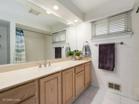 801 Windsor Rd, Glenview, IL 60025 photo 18