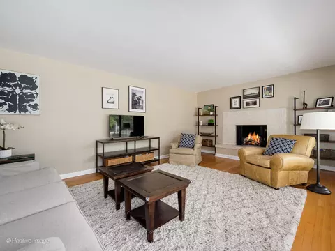 801 Windsor Rd, Glenview, IL 60025 photo 5