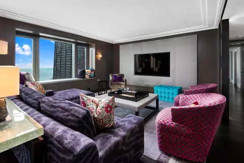 Living - 132 E Delaware Pl #5404, Chicago, IL 60611 photo 1 of 3