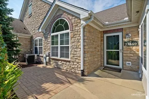 23849 W Dayfield Dr, Plainfield, IL 60586