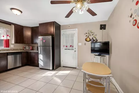 3600 Wallace Ave, Steger, IL 60475 photo 5