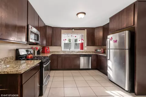 3600 Wallace Ave, Steger, IL 60475 photo 4
