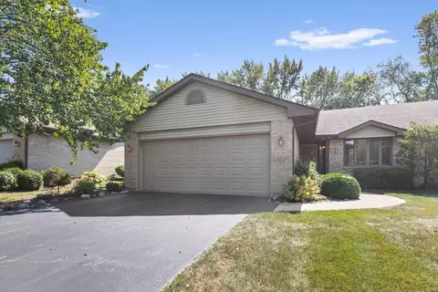 6159 Carriage Green Way #9B, Rockford, IL 61108