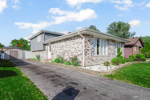 4416 W 129th St, Alsip, IL 60803