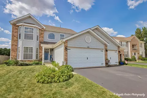 171 Ferryville Dr, Lake In The Hills, IL 60156