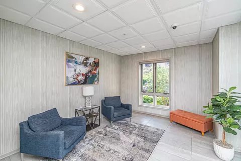 1349 E Washington St #210A, Des Plaines, IL 60016 photo 17