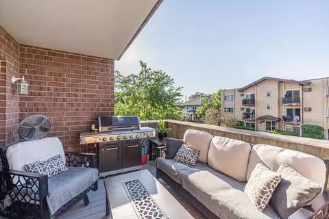 1349 E Washington St #210A, Des Plaines, IL 60016 photo 13