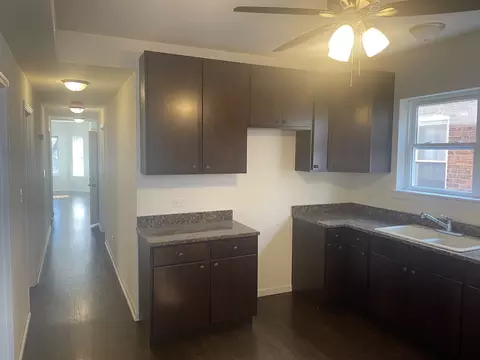 Entry Way - 7820 S Champlain Ave, Chicago, IL 60619 photo 1 of 2